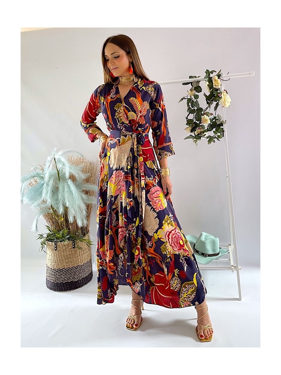 Vestido Kiara fondo azul noche