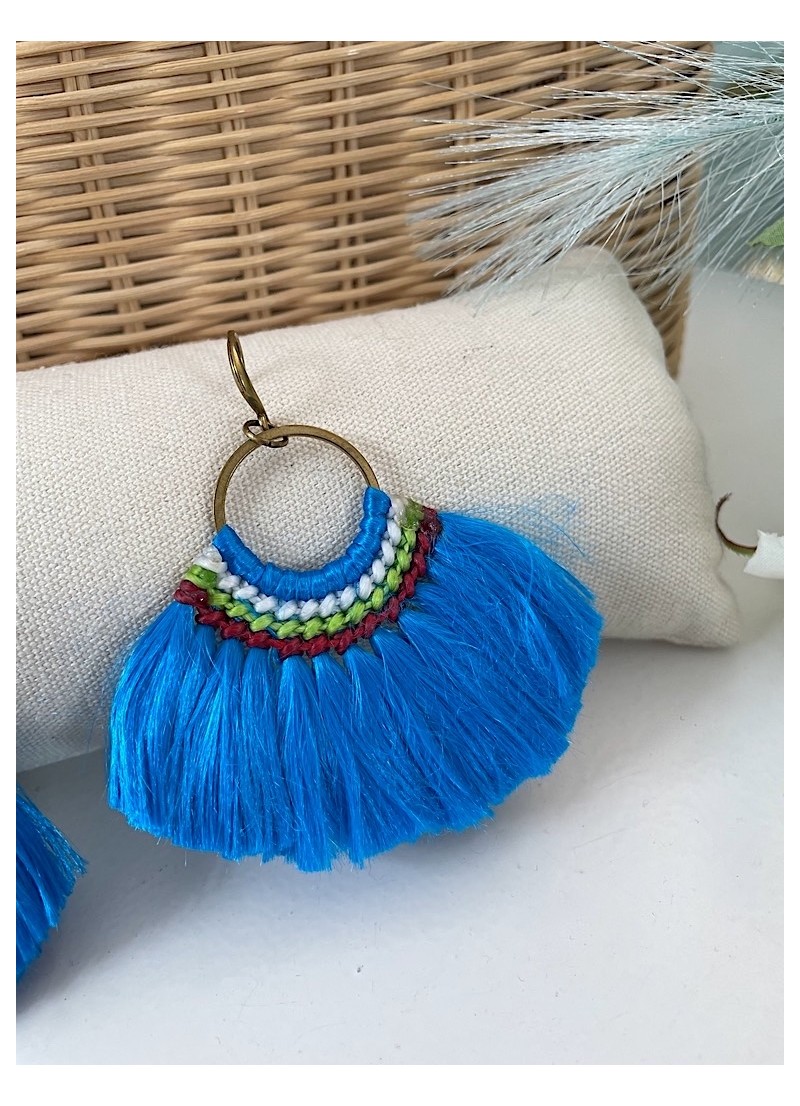 Pendientes flecos azules