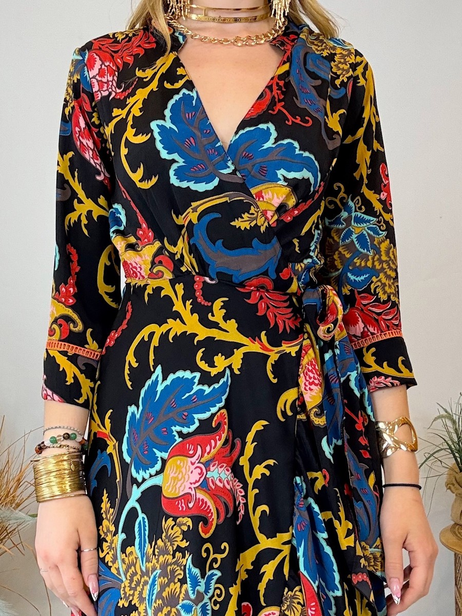 Vestido Kiara fondo negro Trilce