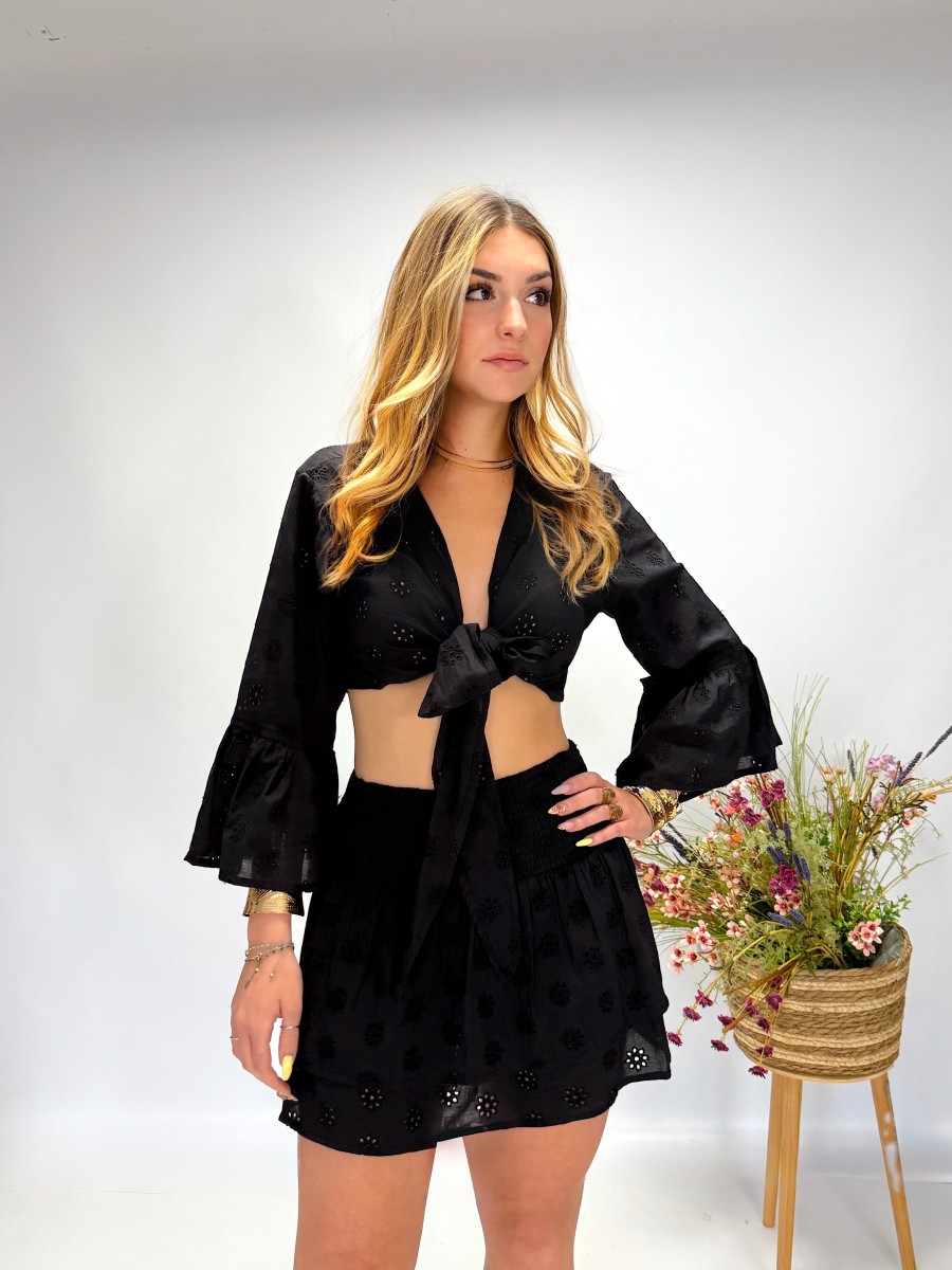 Conjunto corto - Bordado ibicenco y volantes