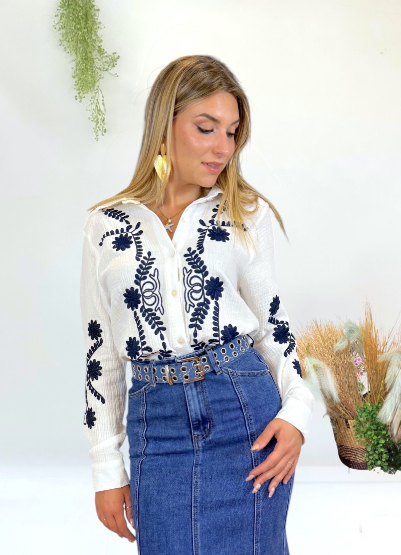 Blusa bordados azul marino