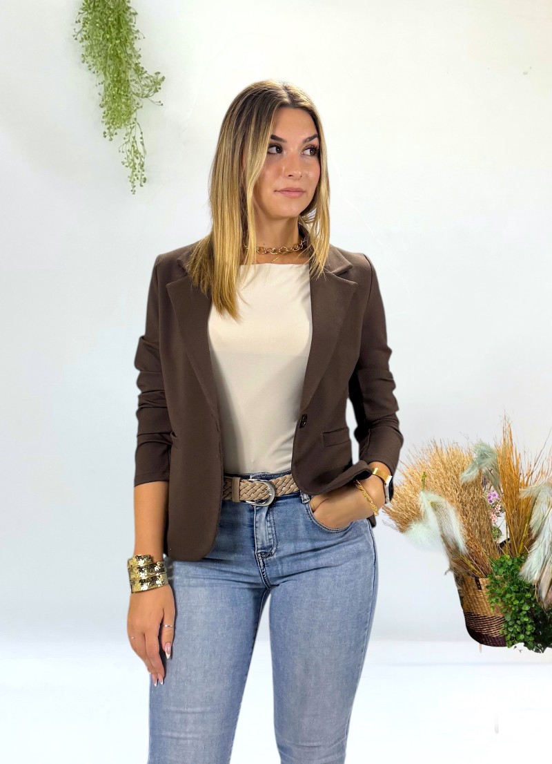 Chaqueta Valeria marron chocolate