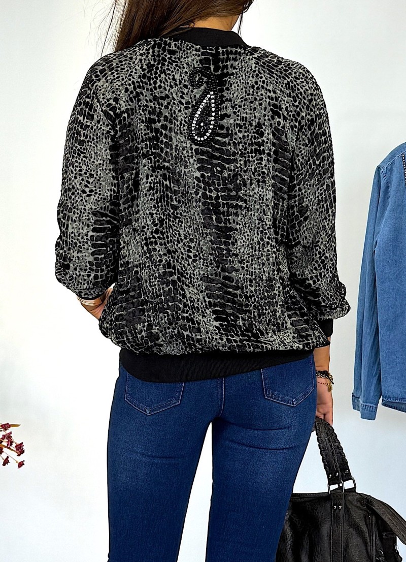 Chaqueta Montti con pedreria