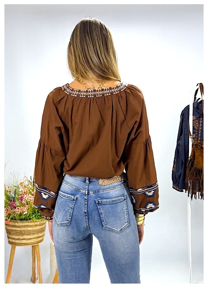 Blusa Sunny marrón bordada