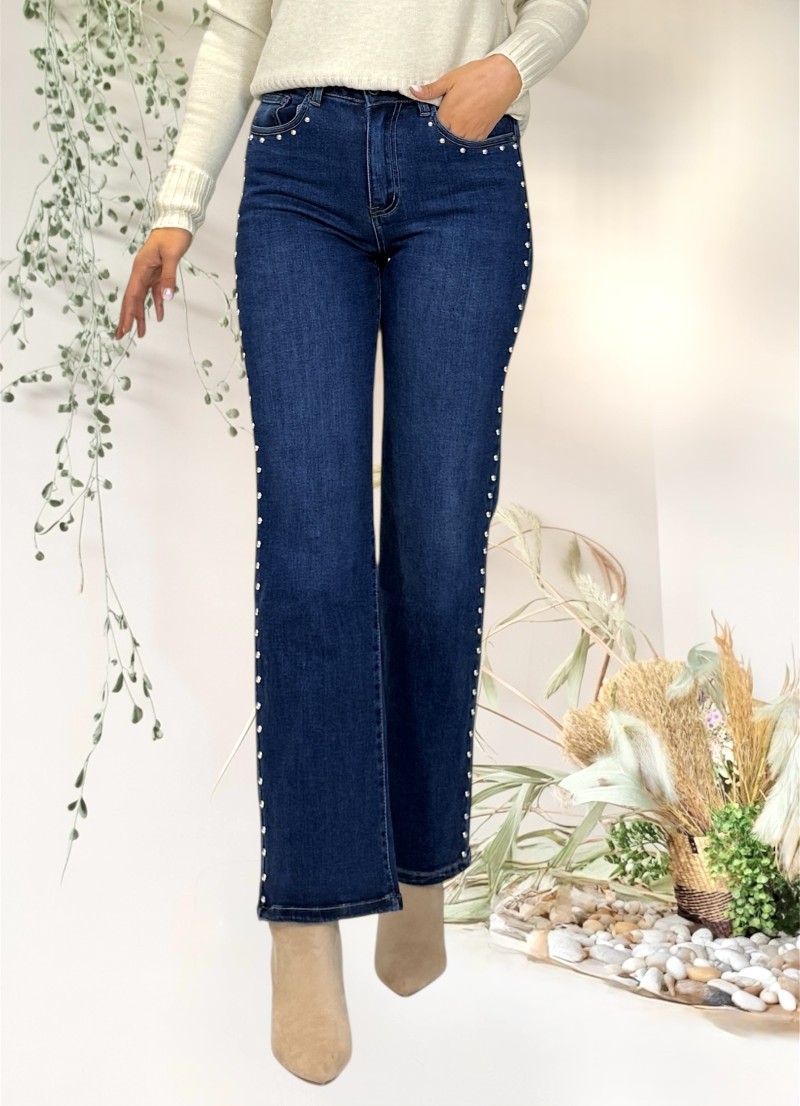 Pantalon vaquero tachas