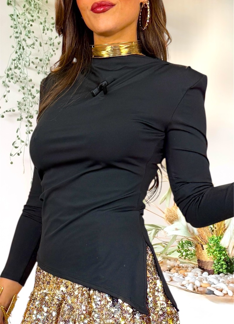 Top asimetrico negro