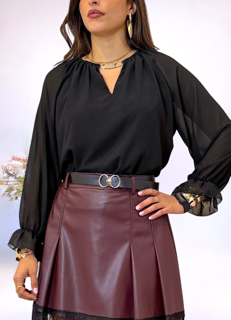 Blusa de gasa negra