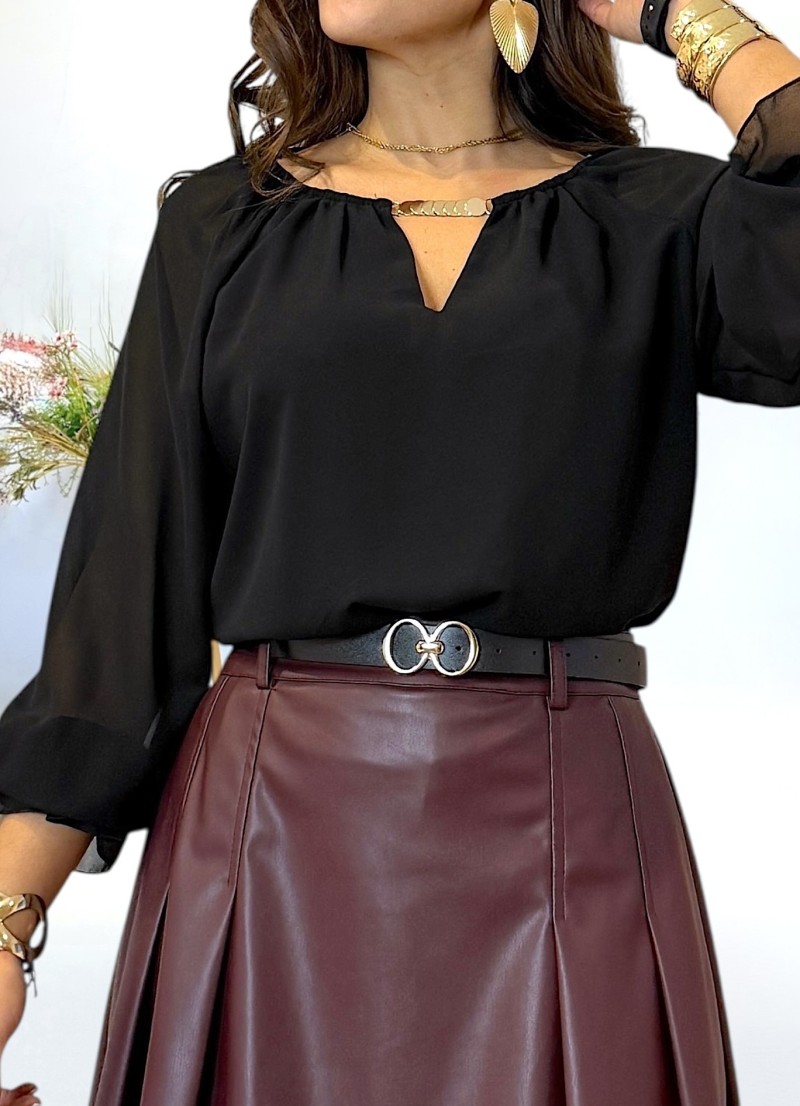Blusa de gasa negra