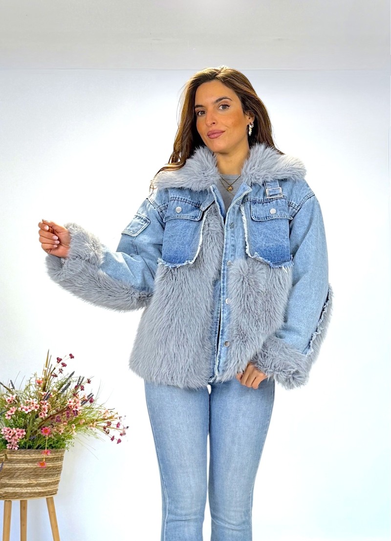 Abrigo acolchado pelo combinado denim