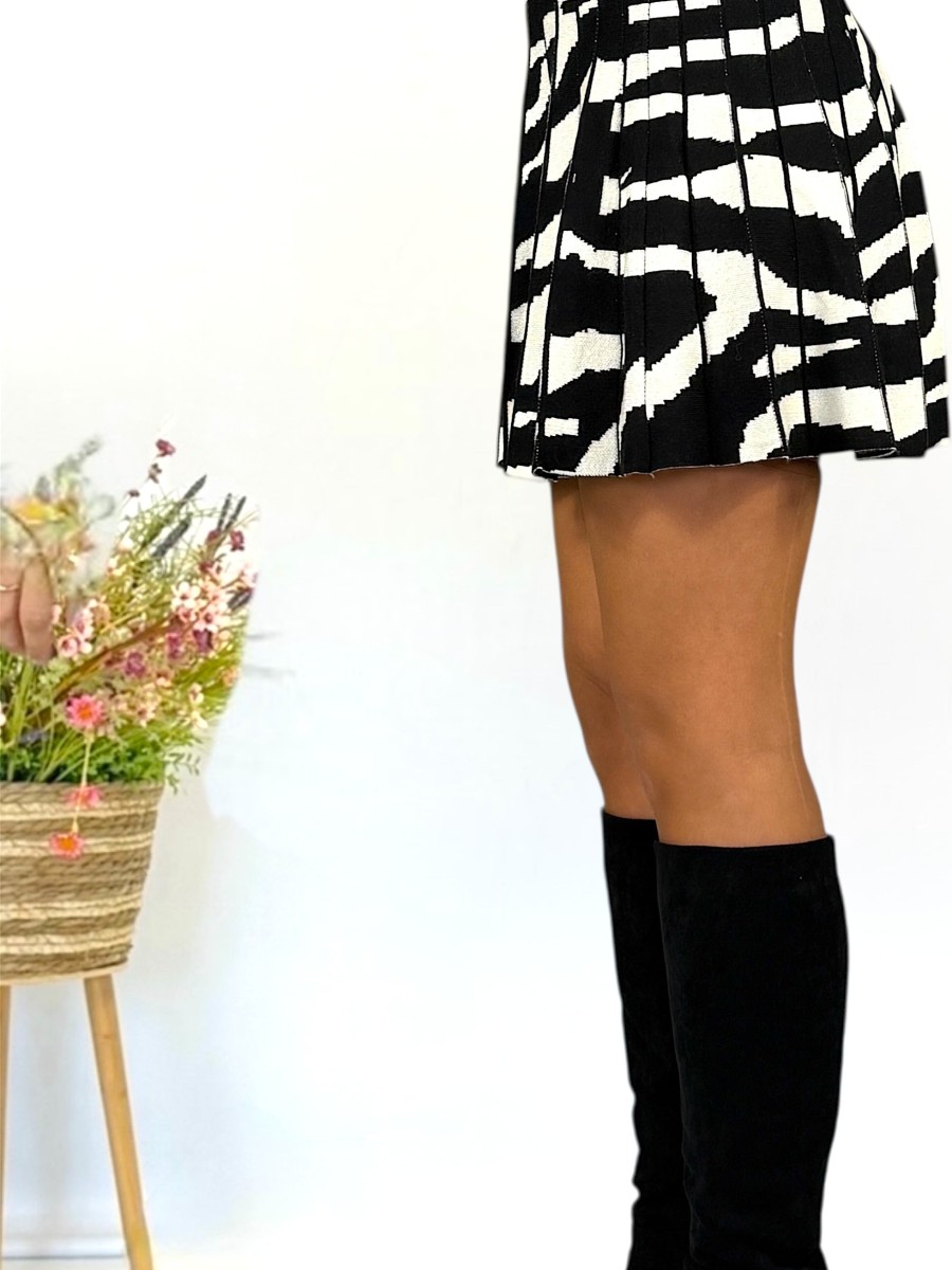Falda de punto Cebra blanco y negro