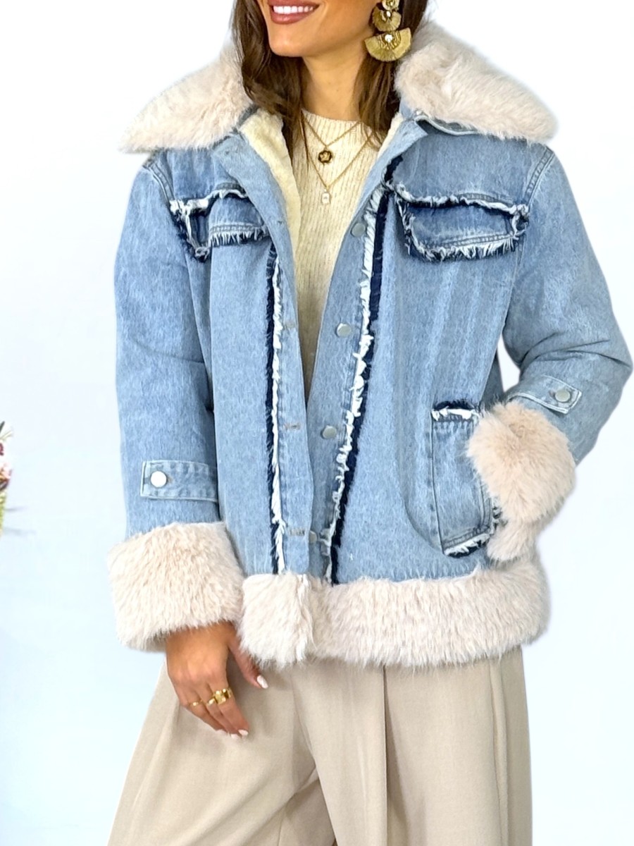 Abrigo corto acolchado vaquero