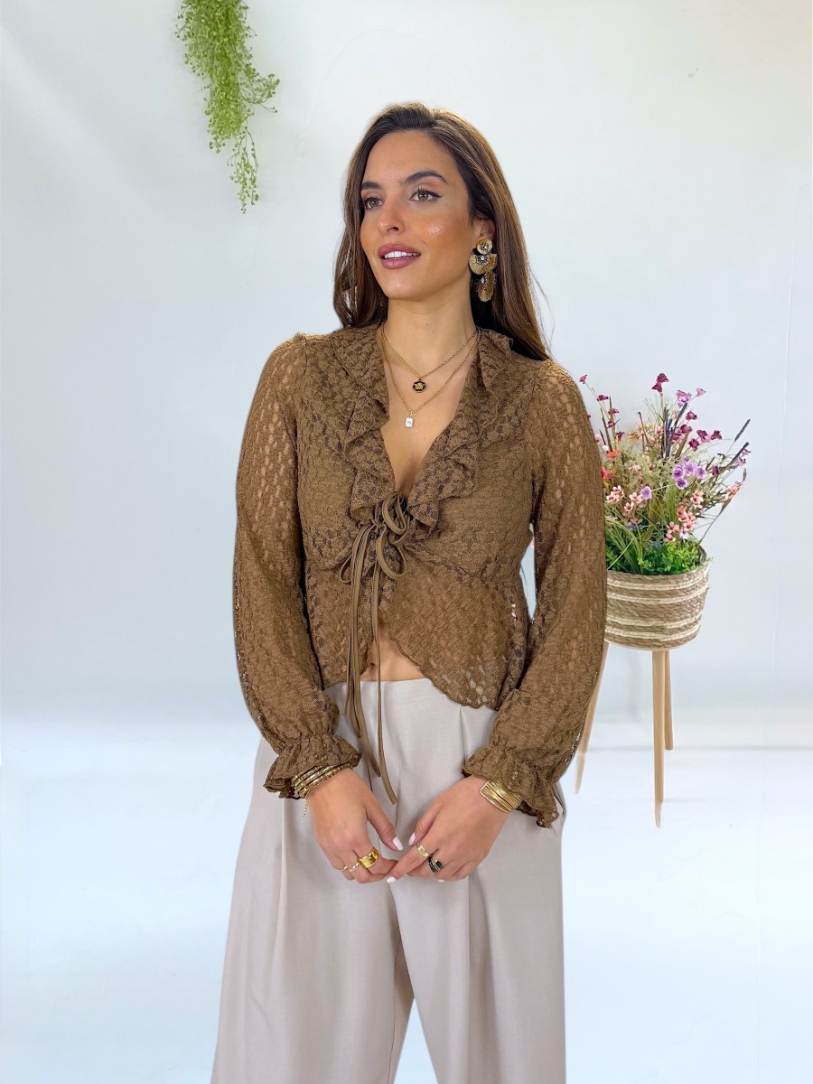 Chaqueta encaje marron