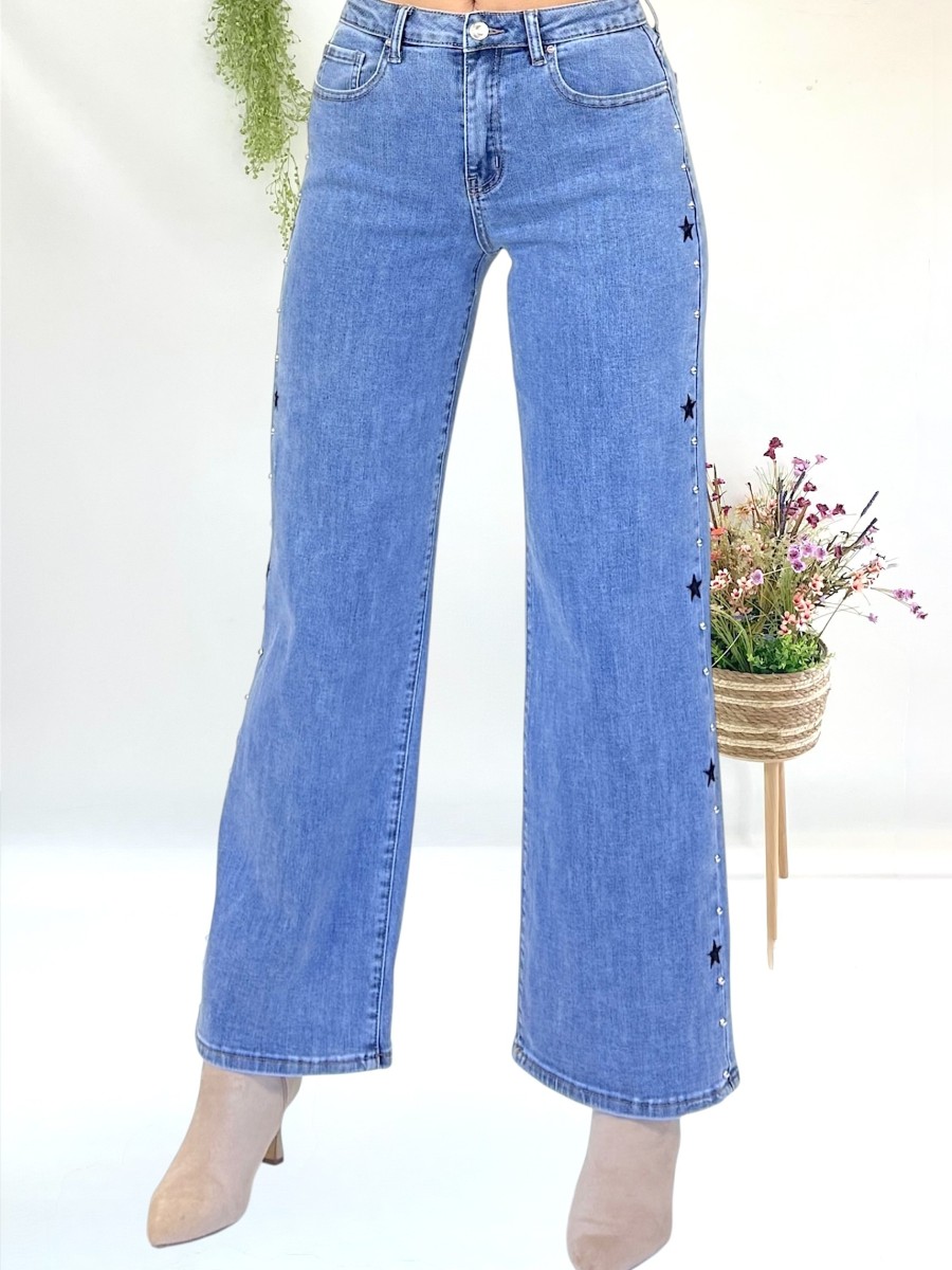 Pantalon vaquero bordado estrellas