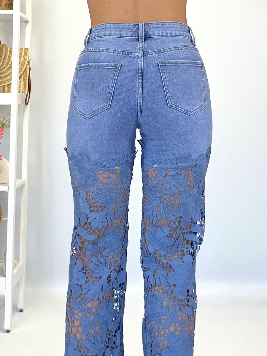 Pantalon vaquero encaje azul