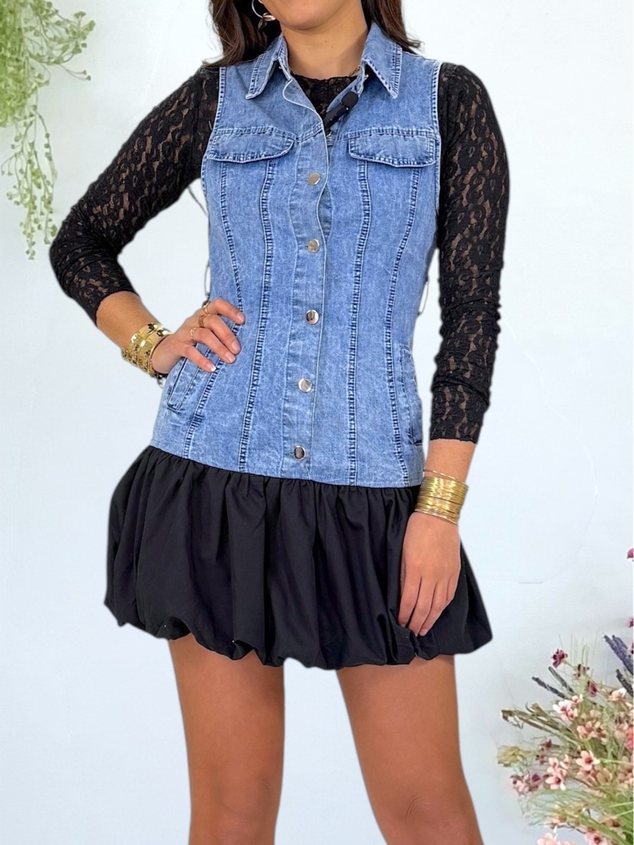 Vestido vaquero mangas de encaje negras