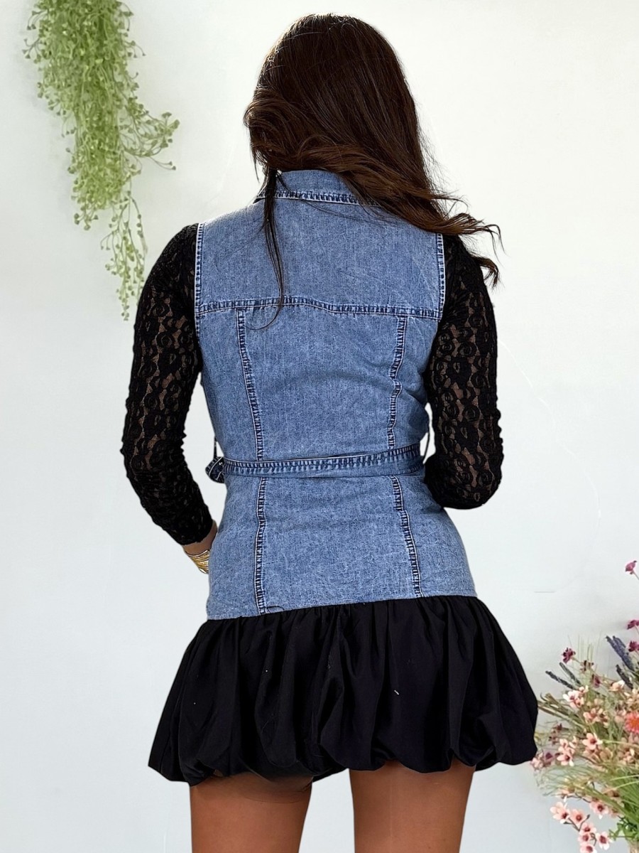 Vestido vaquero mangas de encaje negras