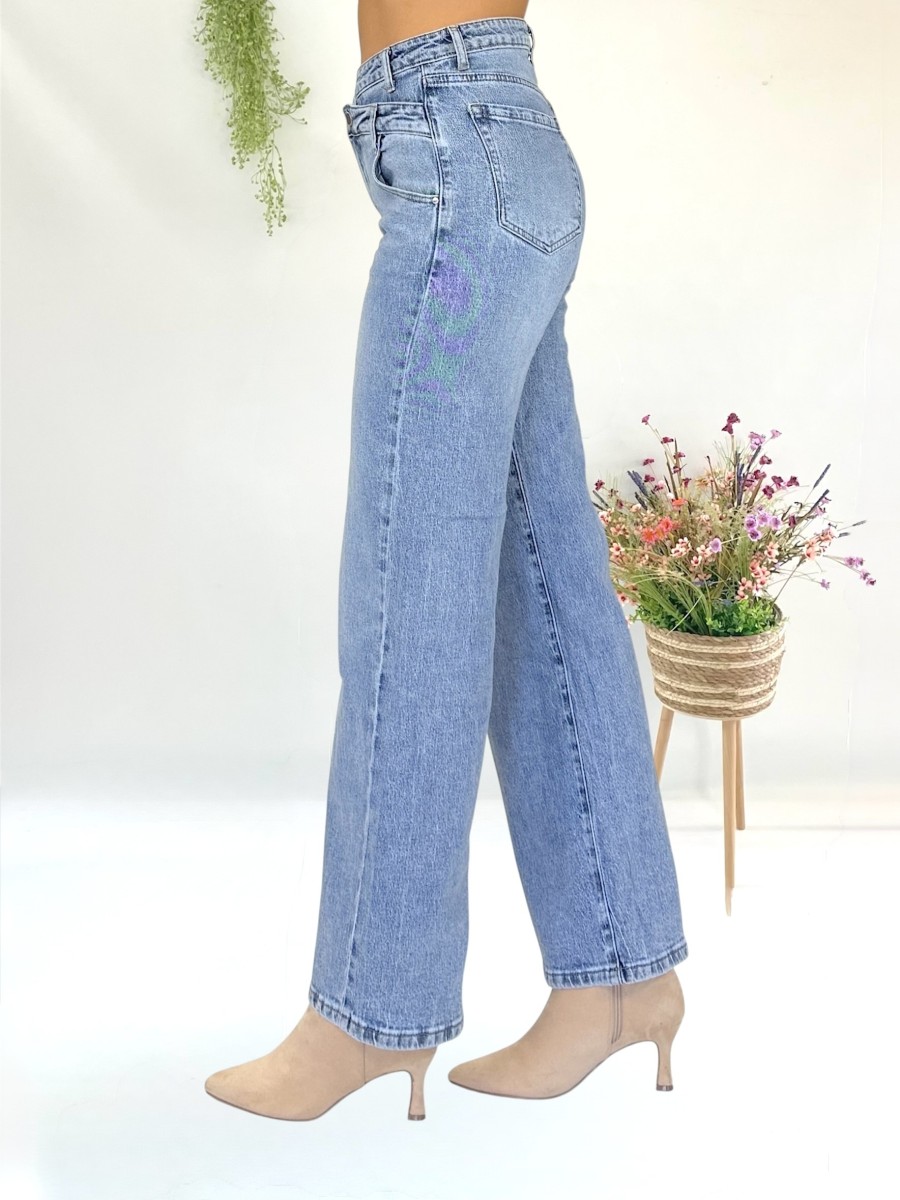 Pantalon vaquero cintura cruzada