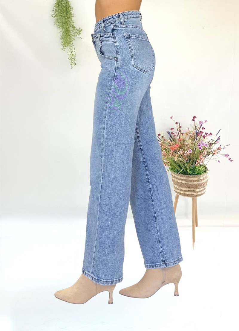 Pantalon vaquero cintura cruzada