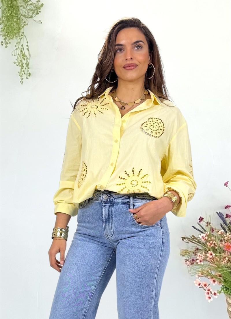 Blusa Mandala amarilla bordada