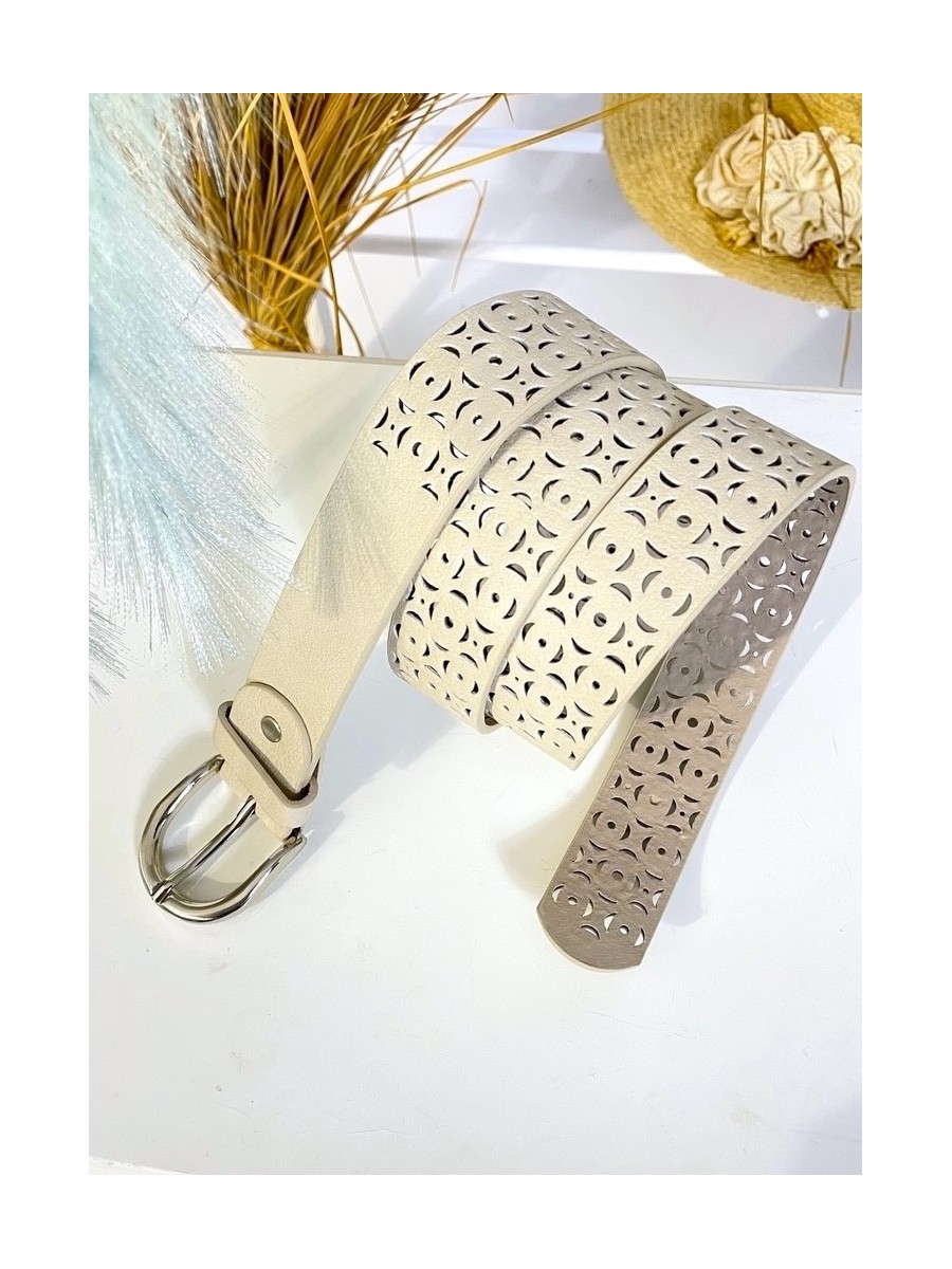 Cinturón labrado beige