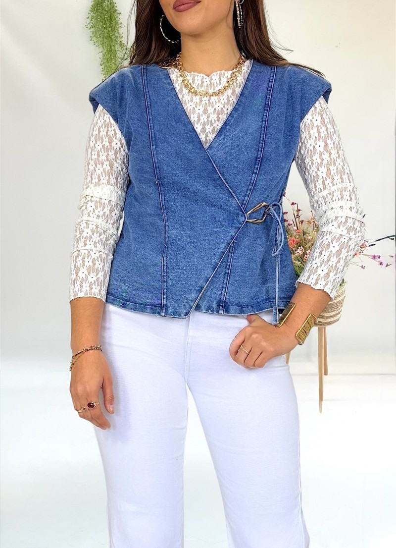 Chaleco vaquero con hombreras