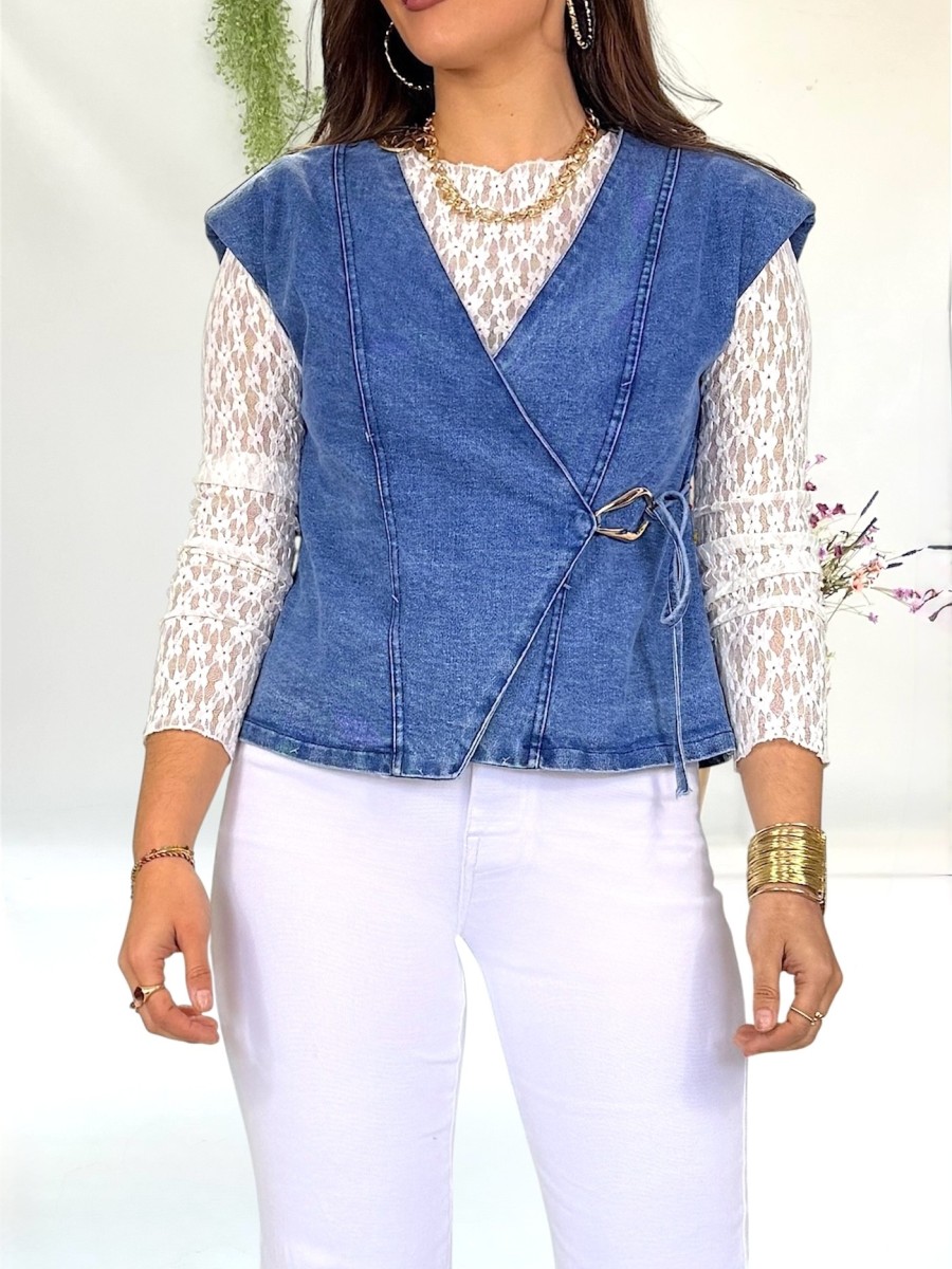 Chaleco vaquero con hombreras