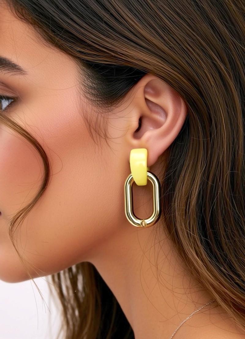 Pendientes amarillos aro cuadrado