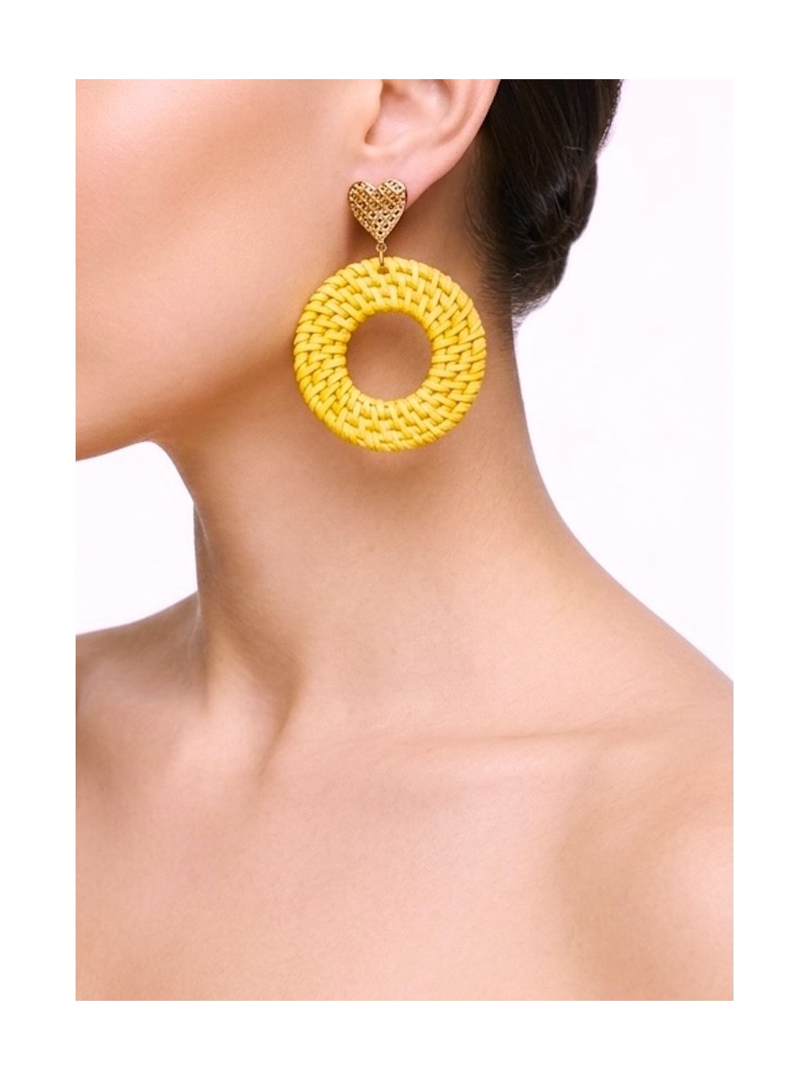 Pendientes de rafia aro amarillo