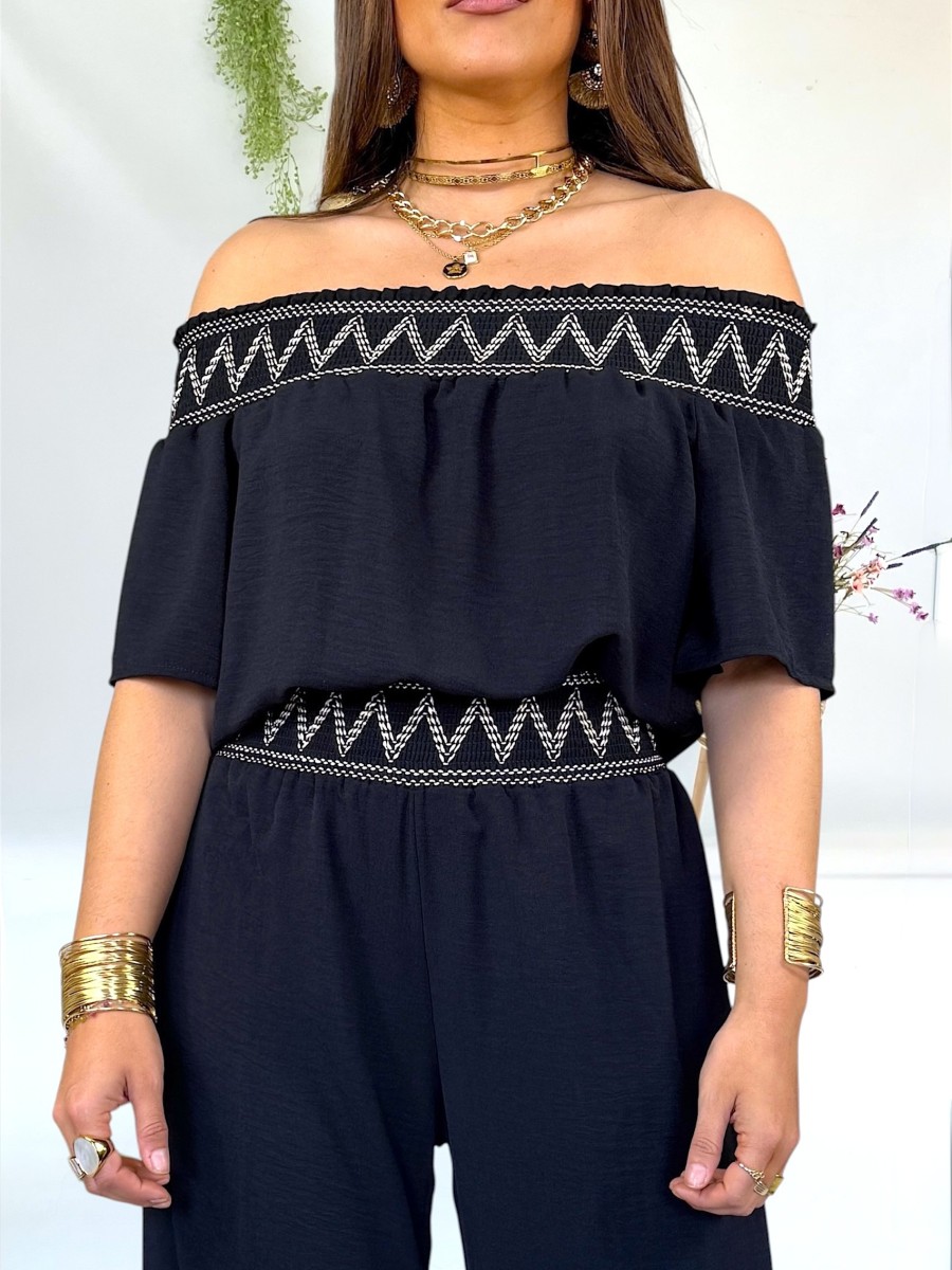 Conjunto pantalón y blusa negro