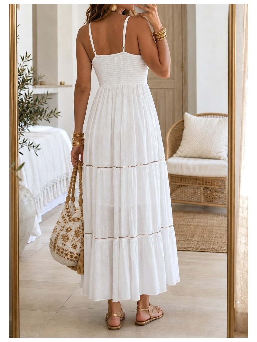 Vestido Amaya bordados camel