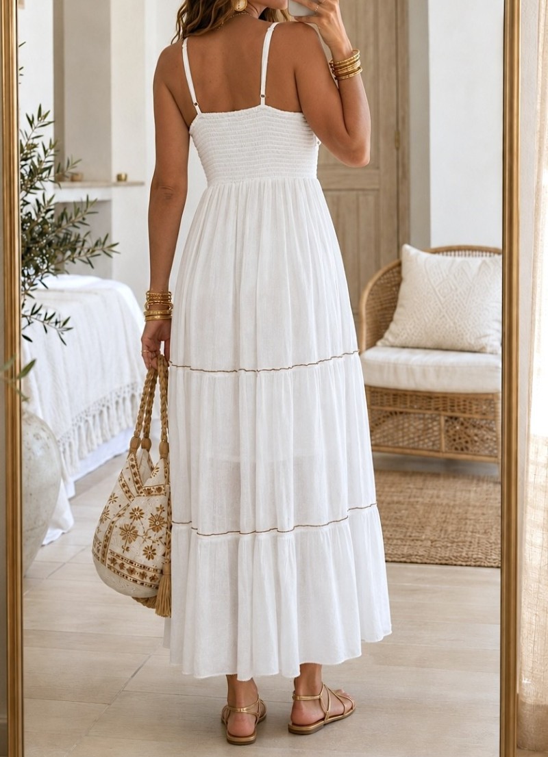 Vestido Amaya bordados camel