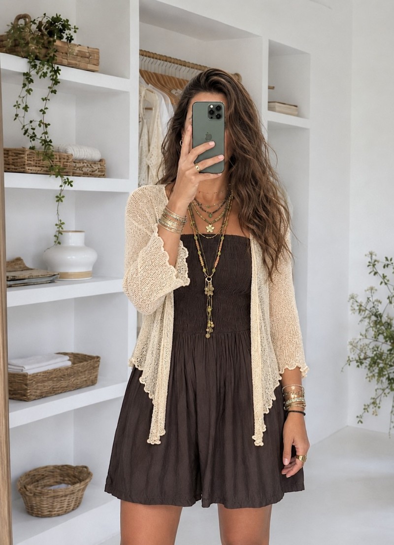 Chaqueta de punto calado beige