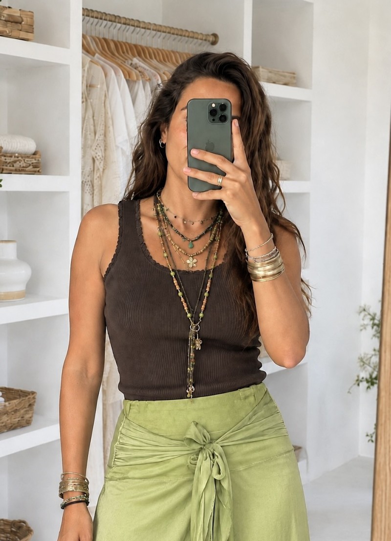 Top canalé marron