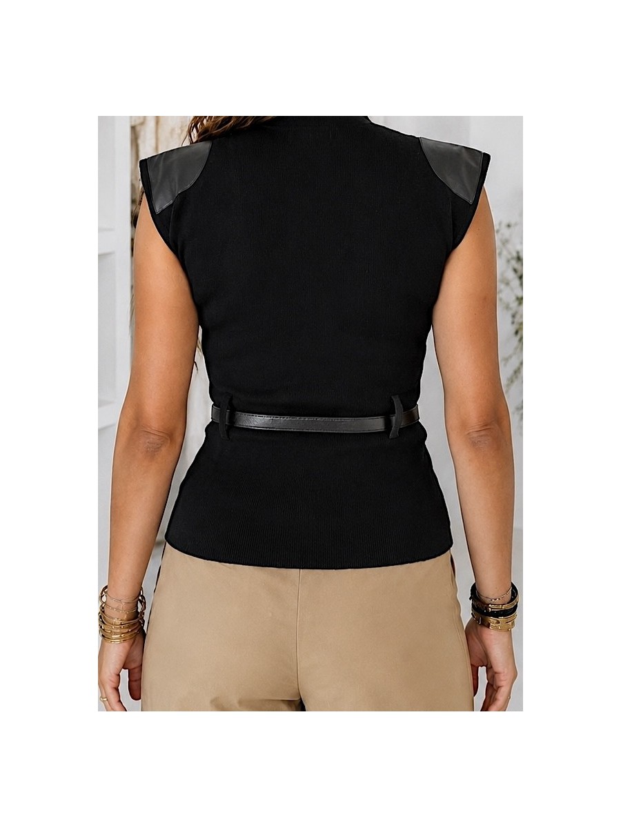 Top de punto hombros polipiel negro