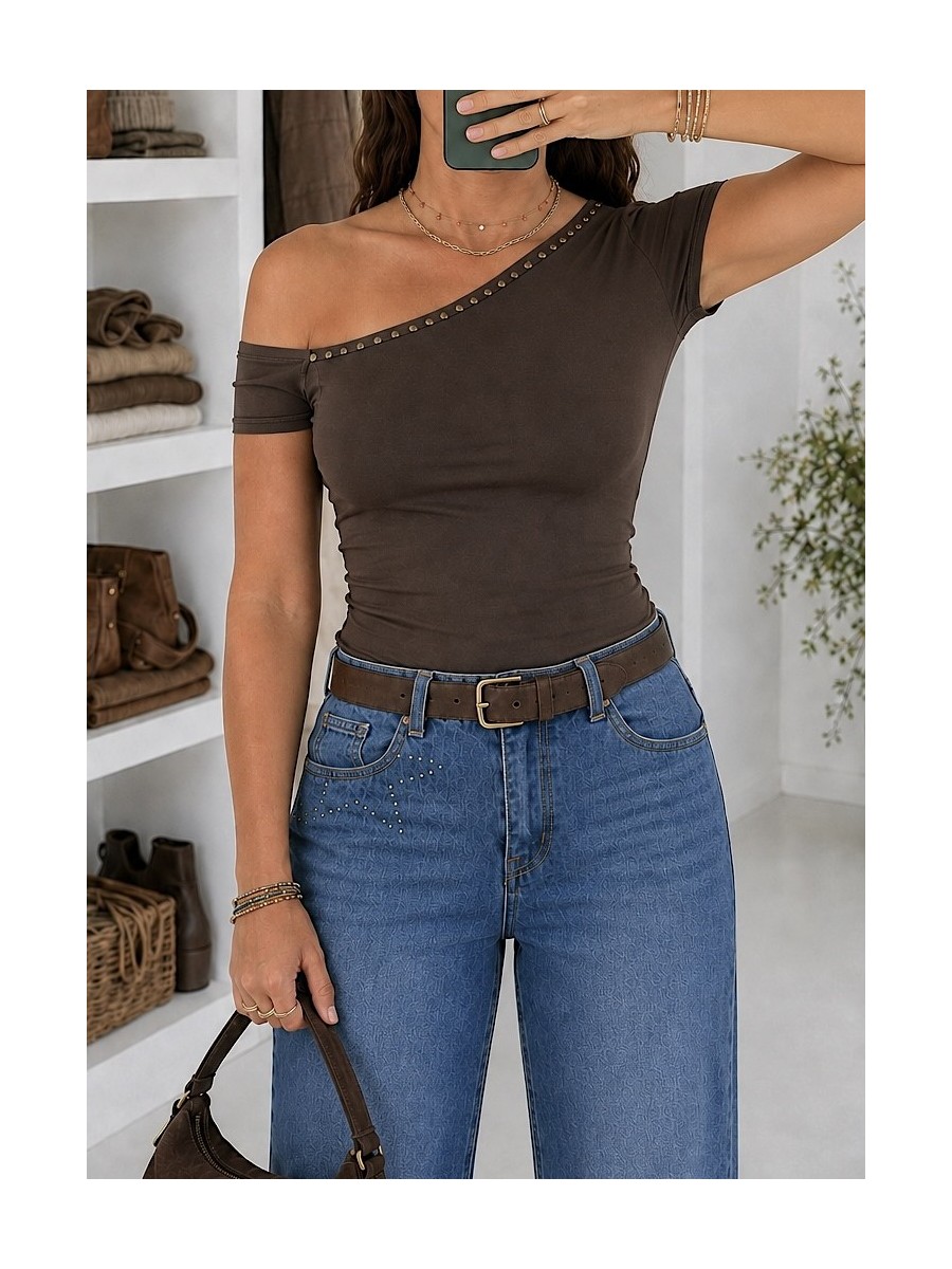 Camiseta Tachas marrón