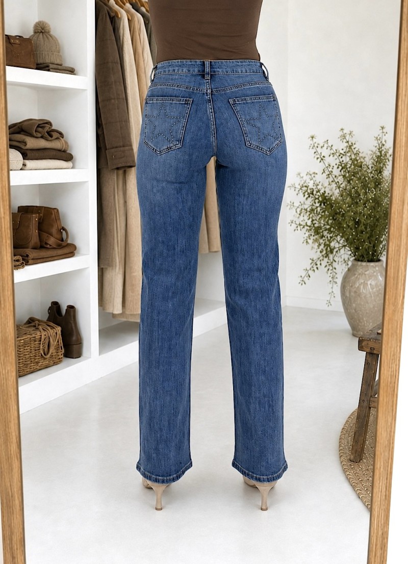 Pantalon vaquero tachuelas estrella