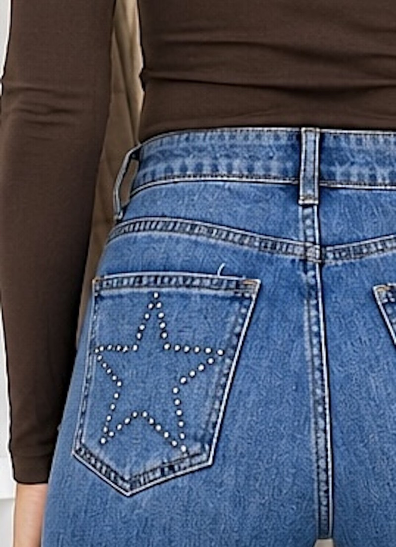 Pantalon vaquero tachuelas estrella