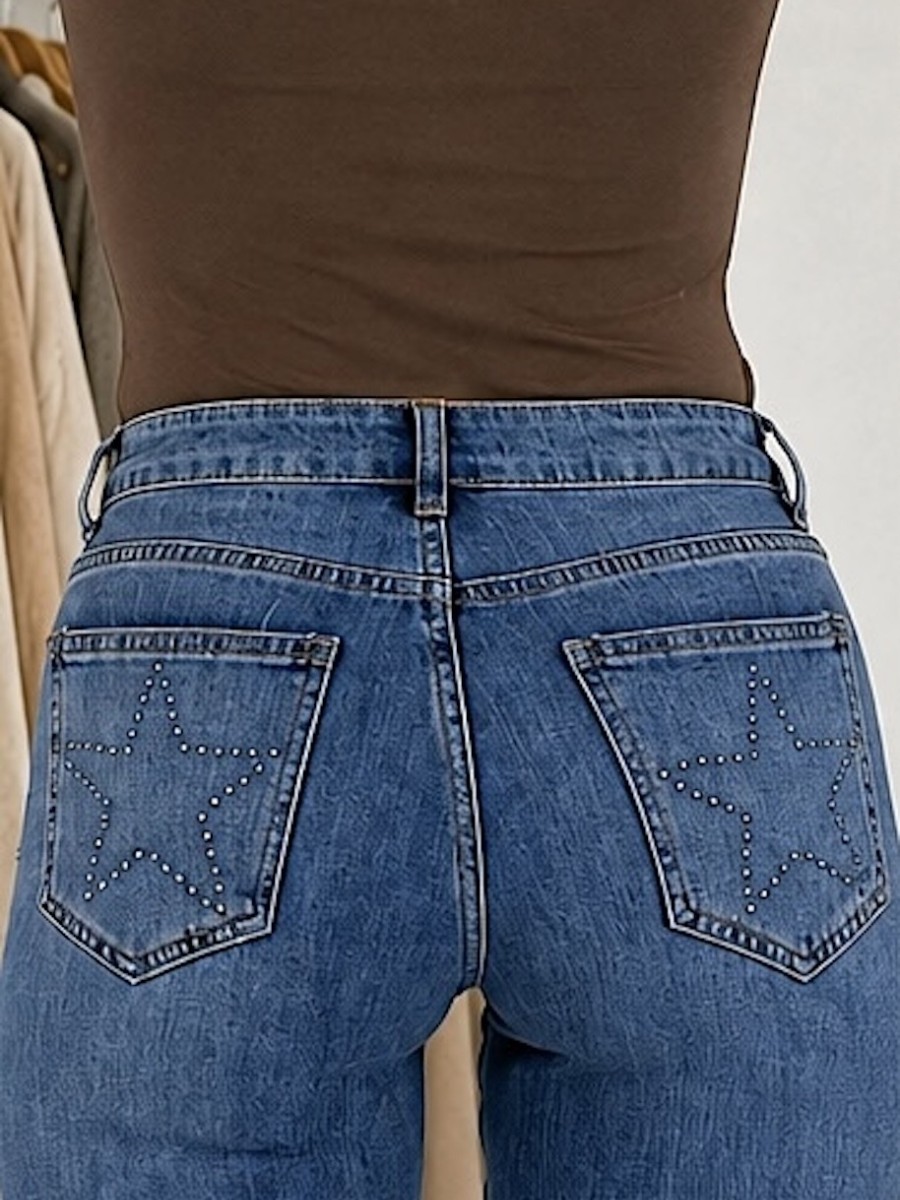 Pantalon vaquero tachuelas estrella