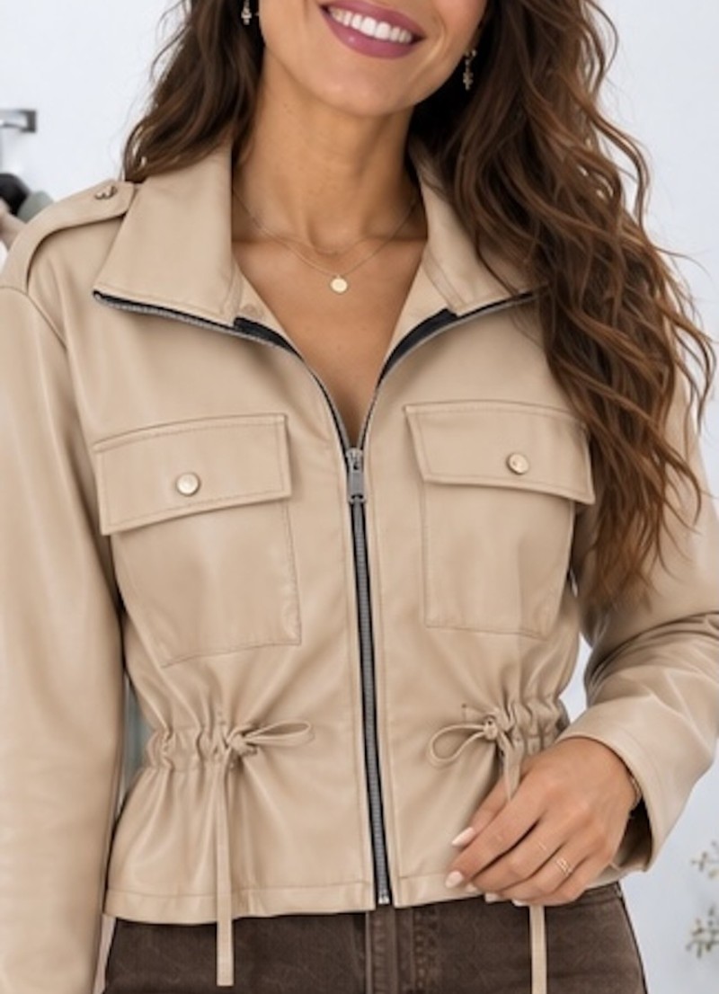 Chaqueta Alba polipiel beige