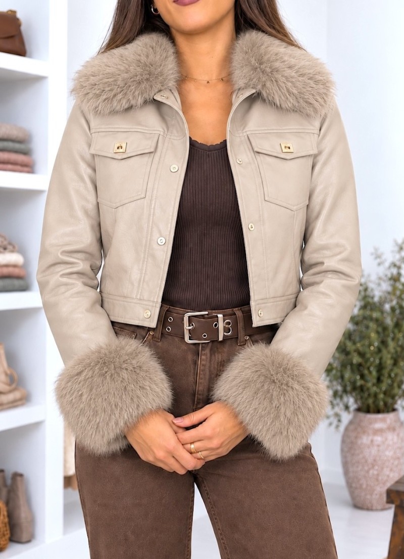 Cazador Mia beige con pelo desmontable