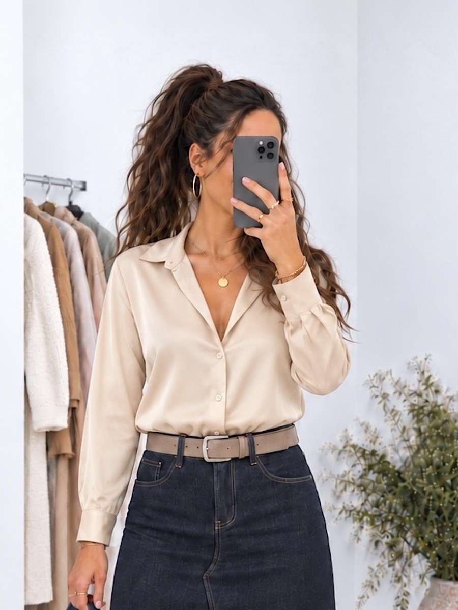 Blusa satinada beige