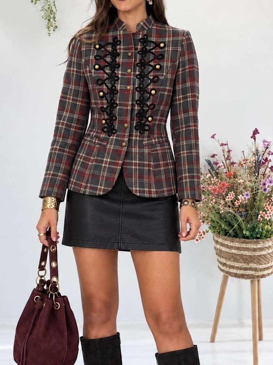 Chaqueta Wila cuadros con bordados