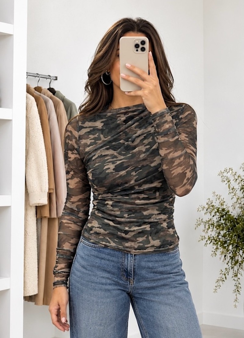 Top de gasa camuflaje